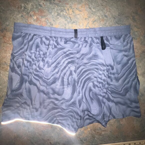 VRST Men's  Athletic Shorts, XL‎ Gray Patterned - Picture 2 of 9